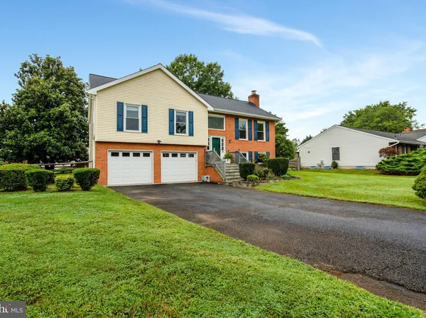 10124 Trinity Ln, Manassas, VA 20110