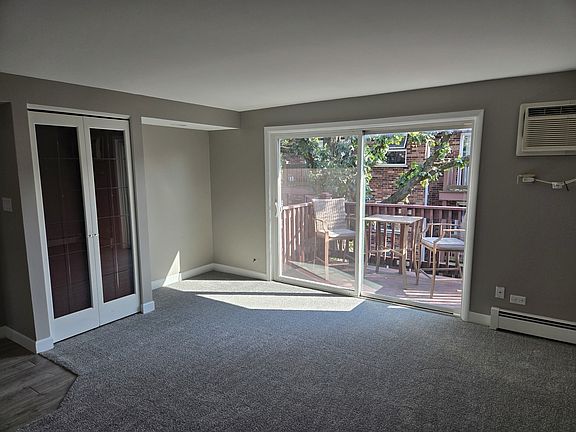 5th image of 14730 Ketelaar Dr APT 4E