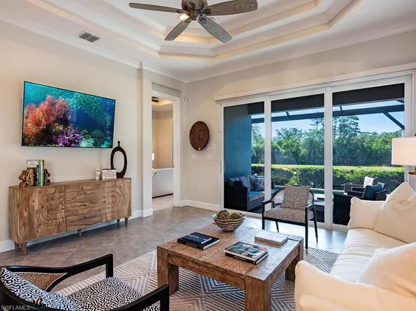 7166 Dominica DR, NAPLES, FL 34113