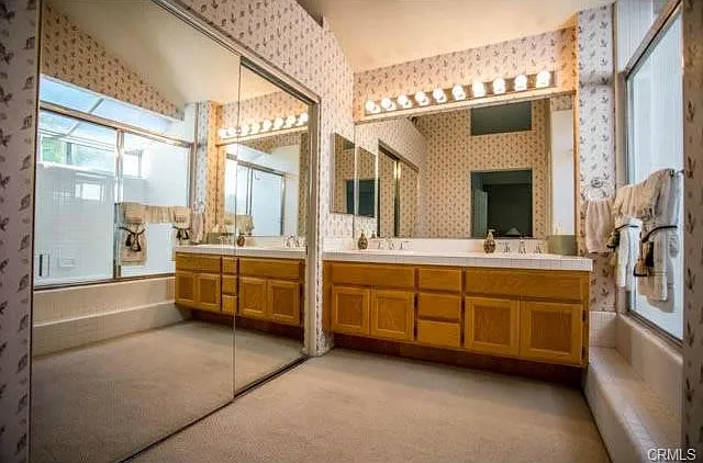 26441 Mikanos Dr — Photo 12
