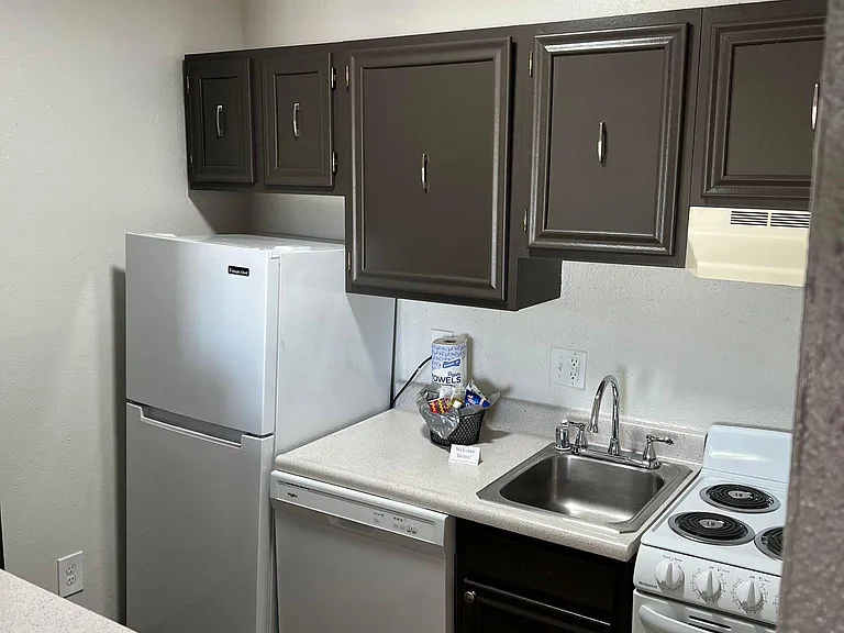 Woodberry Heights — Photo 15