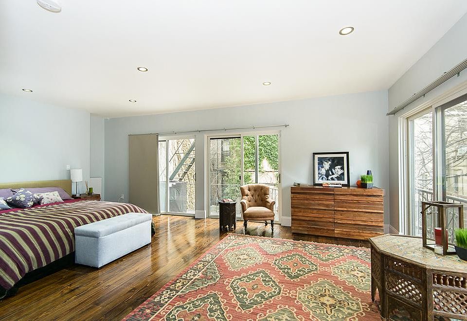 1st image of 366 E 8th St APT 2