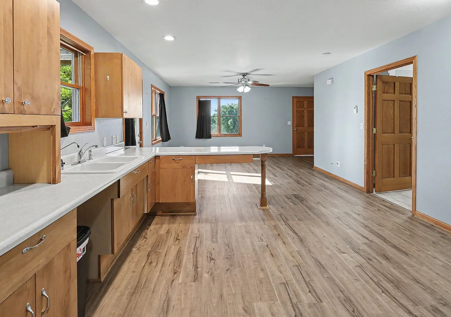 NZC (1017 S. Clark St. House East) — Photo 4