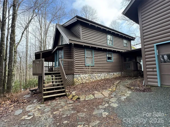 285 Fox Cove Rd S, Boone, NC 28607
