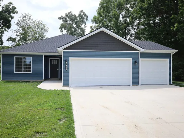 4006 Woodhill Dr, Fort Wayne, IN 46804