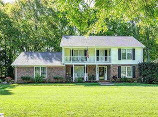 202 Pecan Hill Dr, Simpsonville, SC 29681