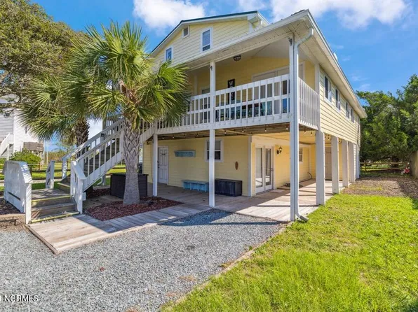 7710 8th Avenue, North Topsail Beach, NC 28460