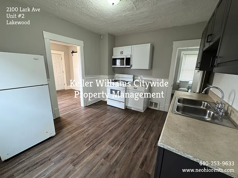 1 bedroom in Lakewood Unit #1 — Photo 8