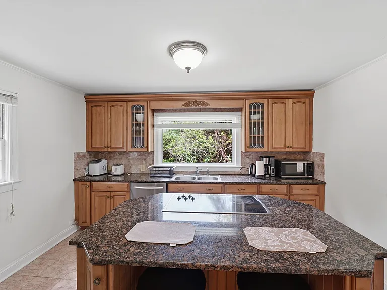 3120 Baucom Rd — Photo 16