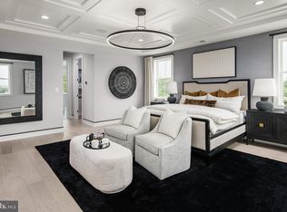 841 N Manchester St, Arlington, VA 22205