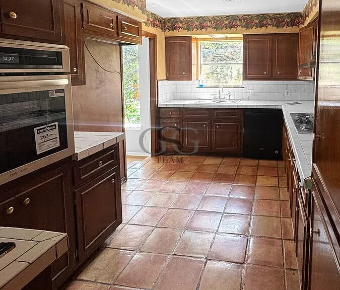 11414 Sandman Dr — Photo 4