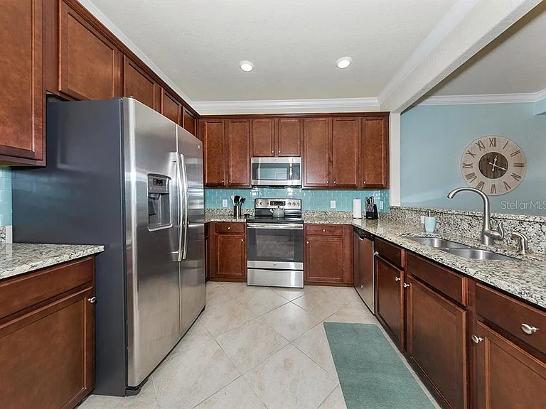 20169 Lagente Cir — Photo 4