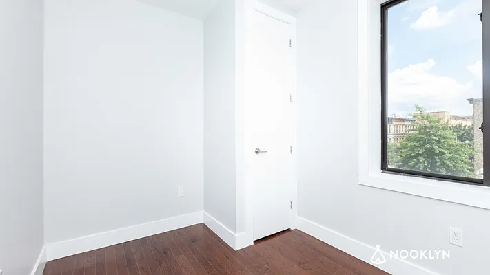 Rented by Nooklyn NYC LLC | media 5