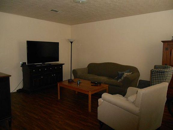 2nd image of 1004 Summer Court Cir APT B