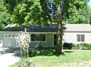6729 Larsen Ln, Shawnee, KS 66203