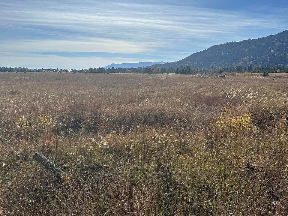 2nd image of Tamarack Falls Rd