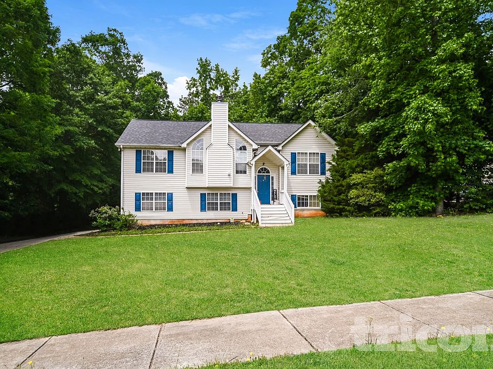 1st image of 115 Stoney Brook Way