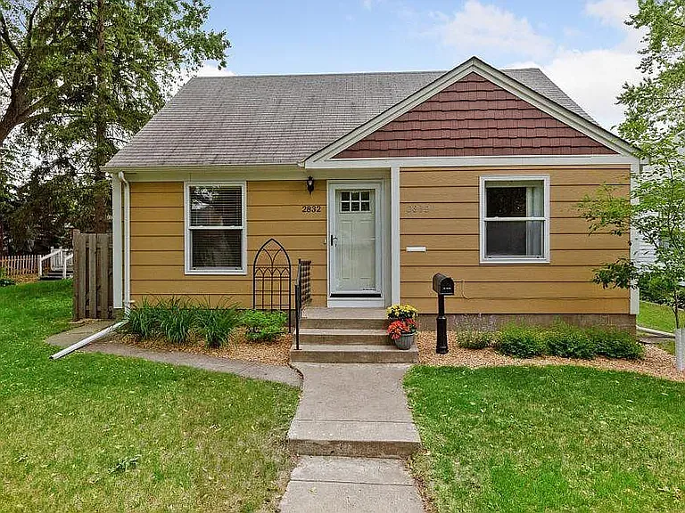 4 bed, 1723 sqft, $3,000 — Photo 1