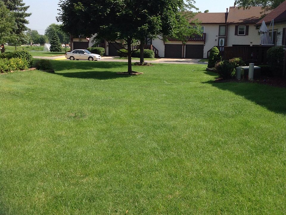 1st image of 7727 W Douglas Ct