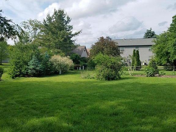 2nd image of 3792 Kilmuir Dr