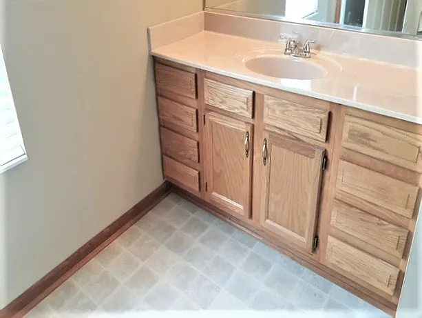440 Dexter Ct — Photo 5