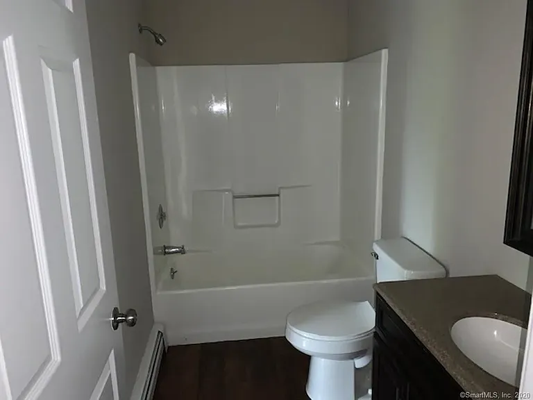 13 Harvard Ave #B — Photo 9