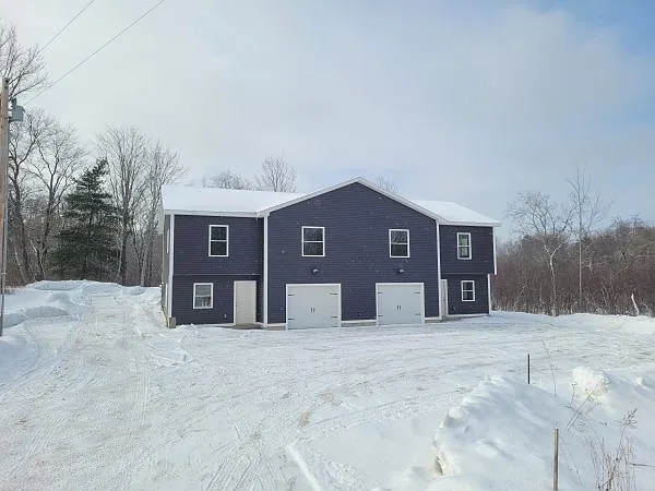 3468 Union St — Photo 17
