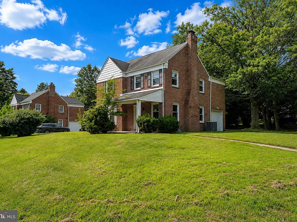 1st image of 116 Andrea Rd
