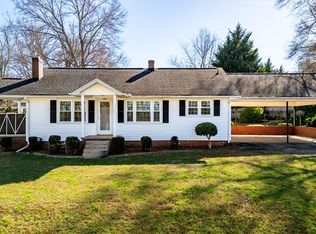 202 Washington Ave, Easley, SC 29640
