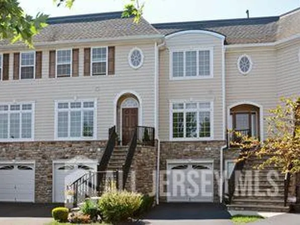 12 Sandra Ct, Old Bridge, NJ 08857