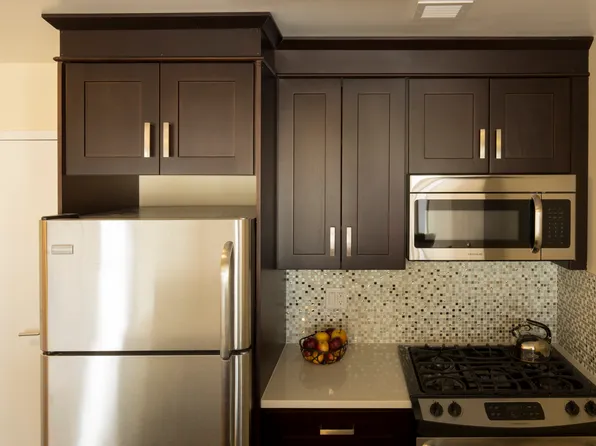 23-88 31st Street image 5 of 17