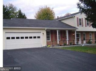 1 Apricot Ct, Gaithersburg, MD 20878