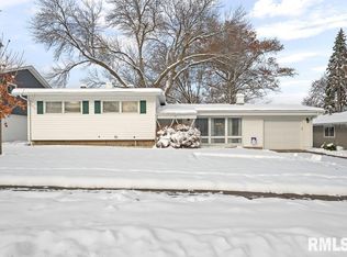 2618 Elm St, Davenport, IA 52803