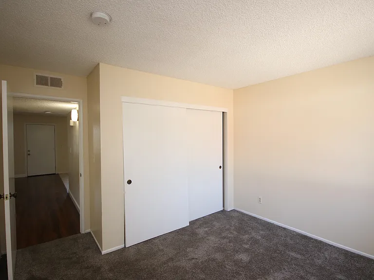 511 N Avenue 66 #C — Photo 10