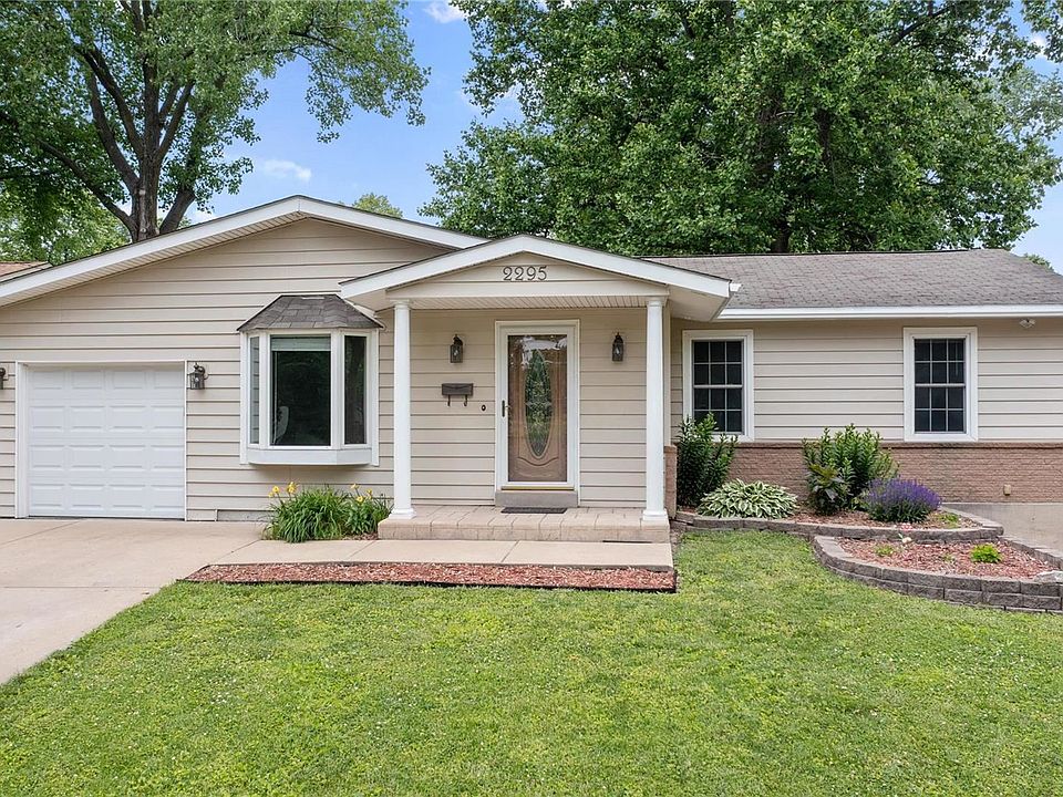 1st image of 2295 N Pointe Ln