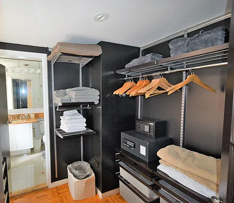 Rented by Global Realty Opportunities | media 44