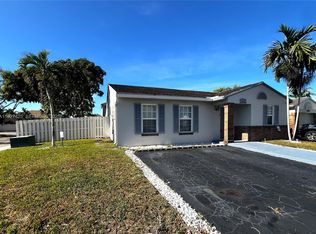 Shenandoah Section Four, Davie, FL 33325