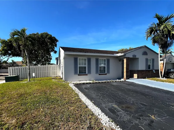14731 N Beckley Sq, Davie, FL 33325