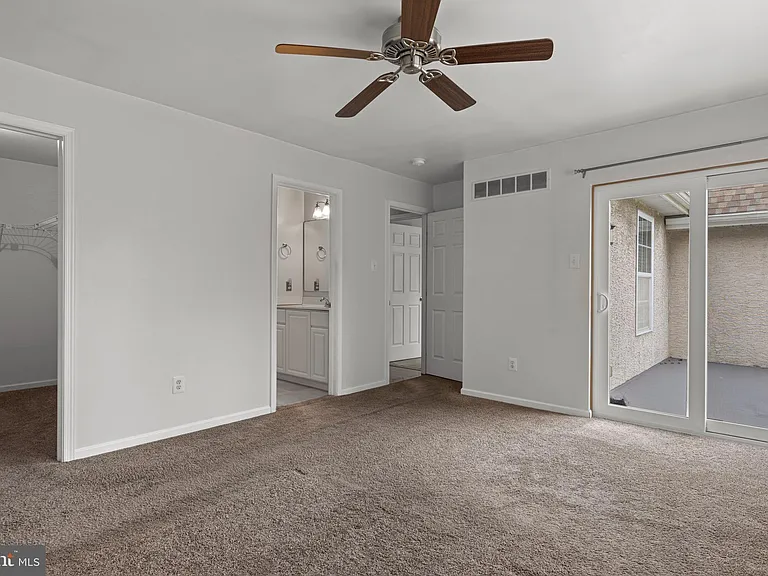 312 Riverbirch Cir #802 — Photo 26