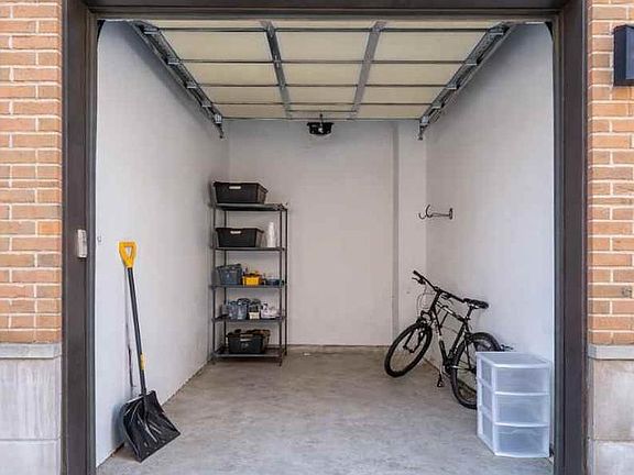 4th image of 2549 Grays Ferry Ave #A