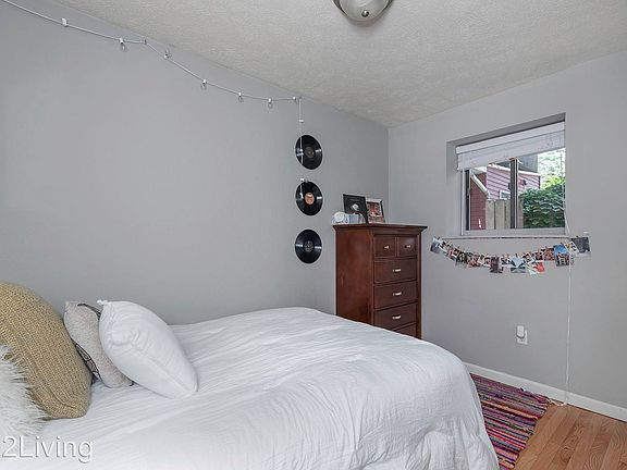 5th image of 2105 Wharton St #9397216