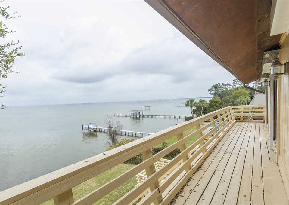 1st image of 4004 Bay Pointe Dr