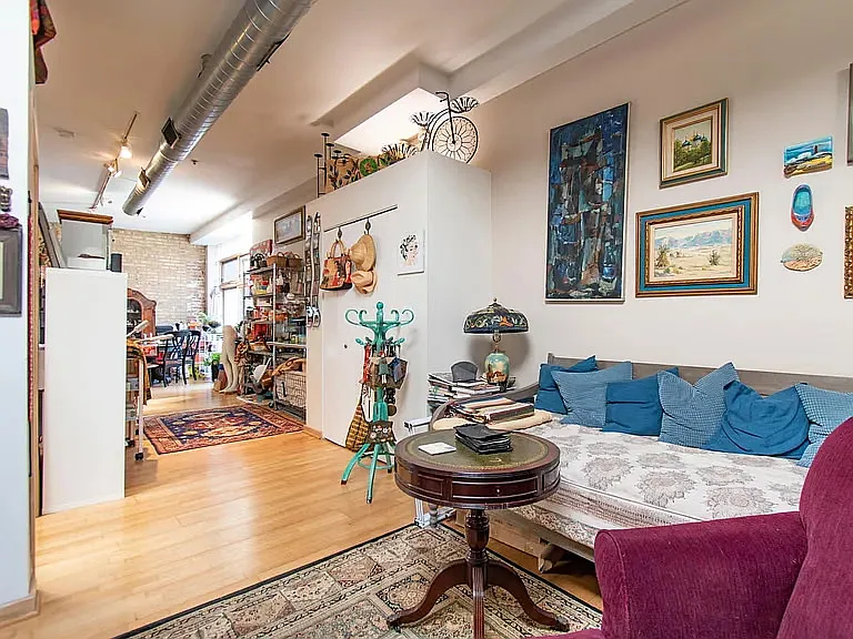 537 Custer Ave #1 — Photo 3