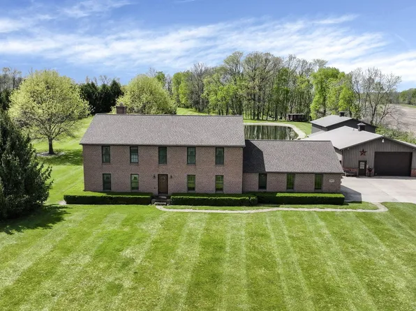 1995 Pickerington Rd NW, Carroll, OH 43112