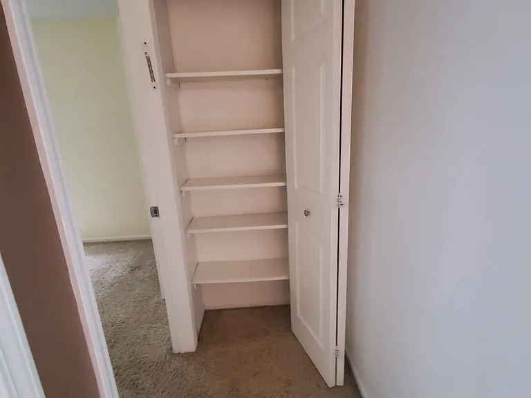 1043 Olson Ave — Photo 13