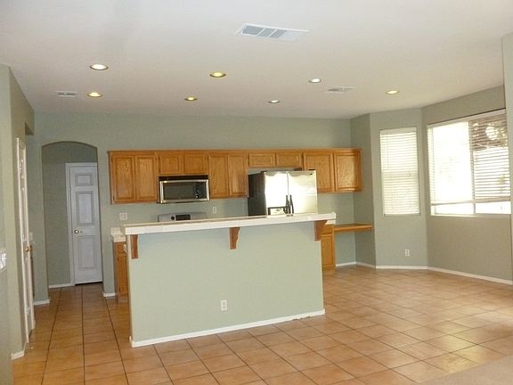 5th image of 9772 Northern Dancer Dr