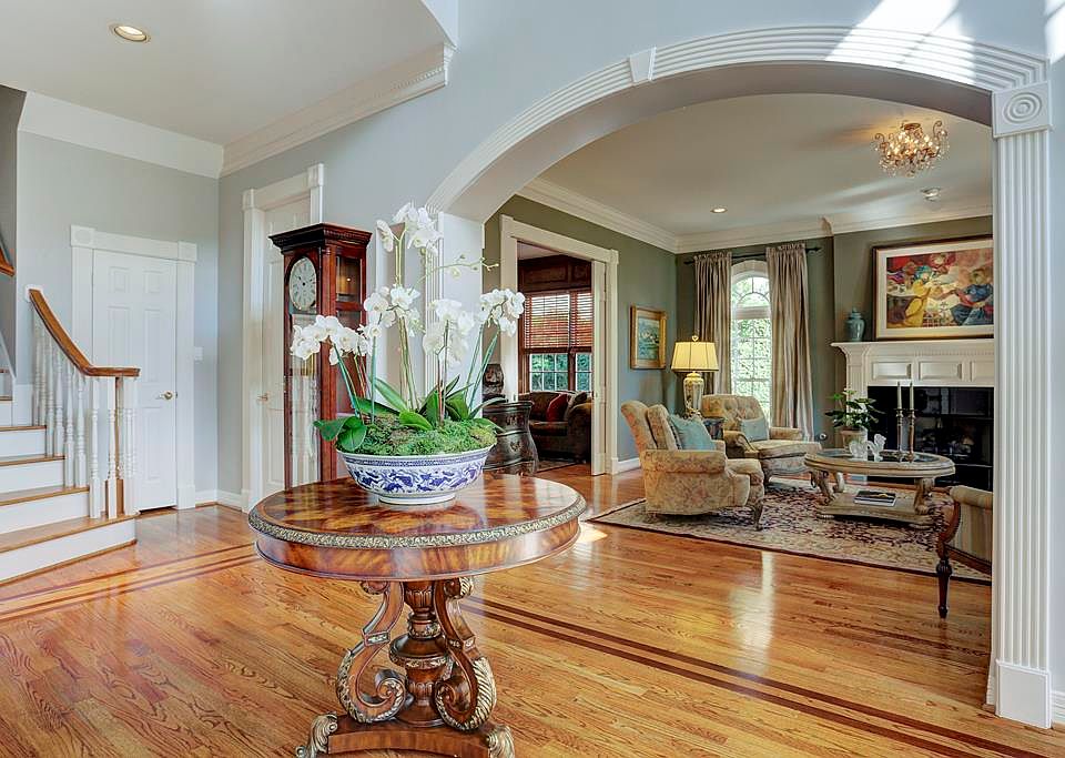 1st image of 2222 Nantucket Dr #A