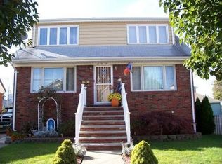 76 Koster St, Wallington, NJ 07057