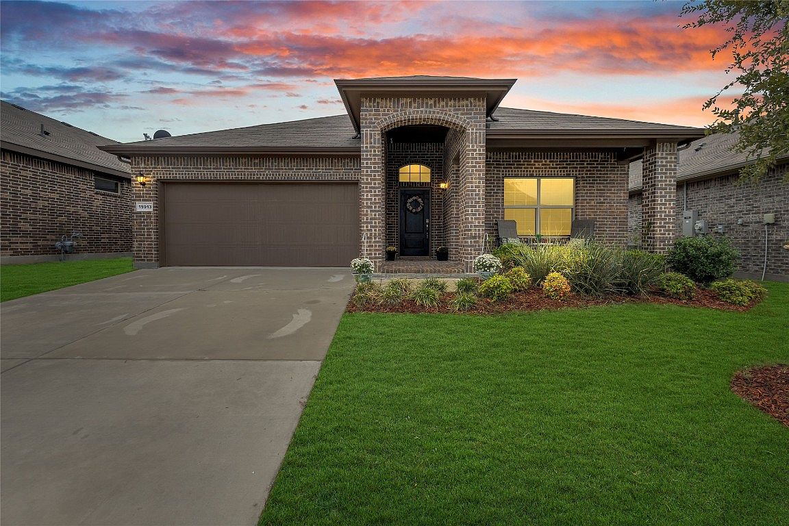 15913 White Mill Rd, Fort Worth, TX 76177 Zillow