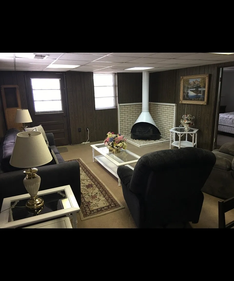 3820 Orchard Rd SE — Photo 3